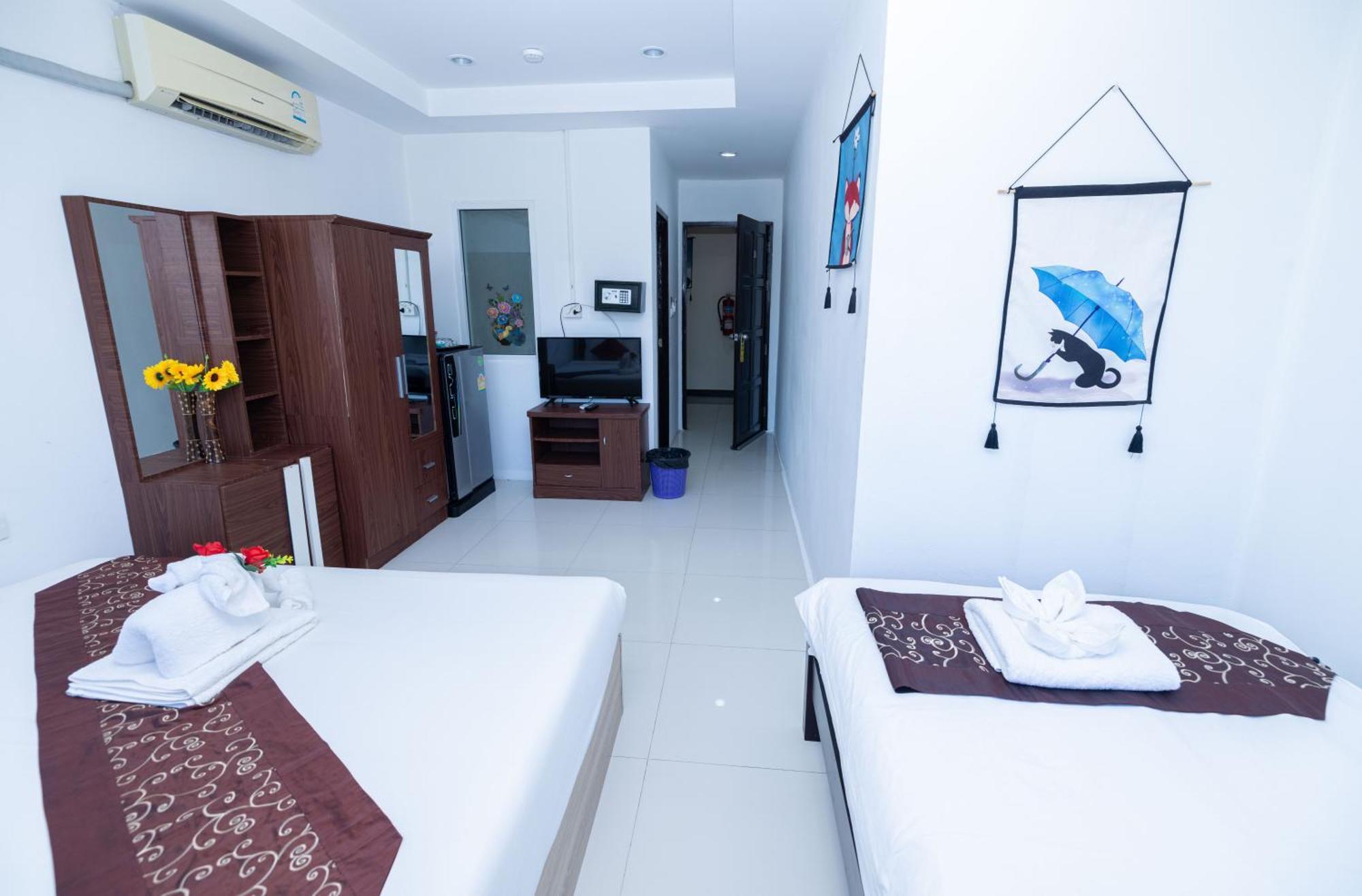 Happy 99 Guest House Patong Exterior photo