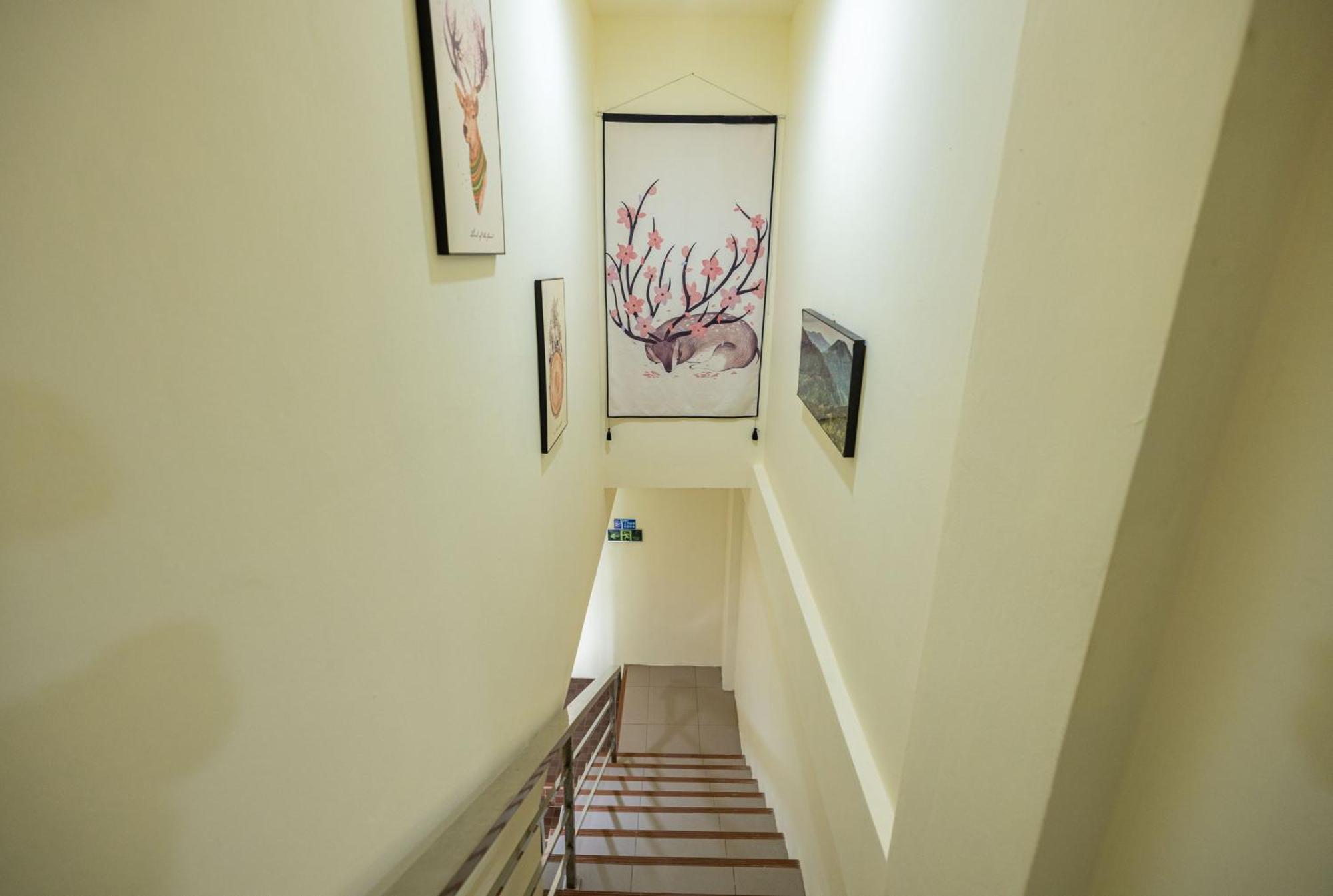Happy 99 Guest House Patong Exterior photo