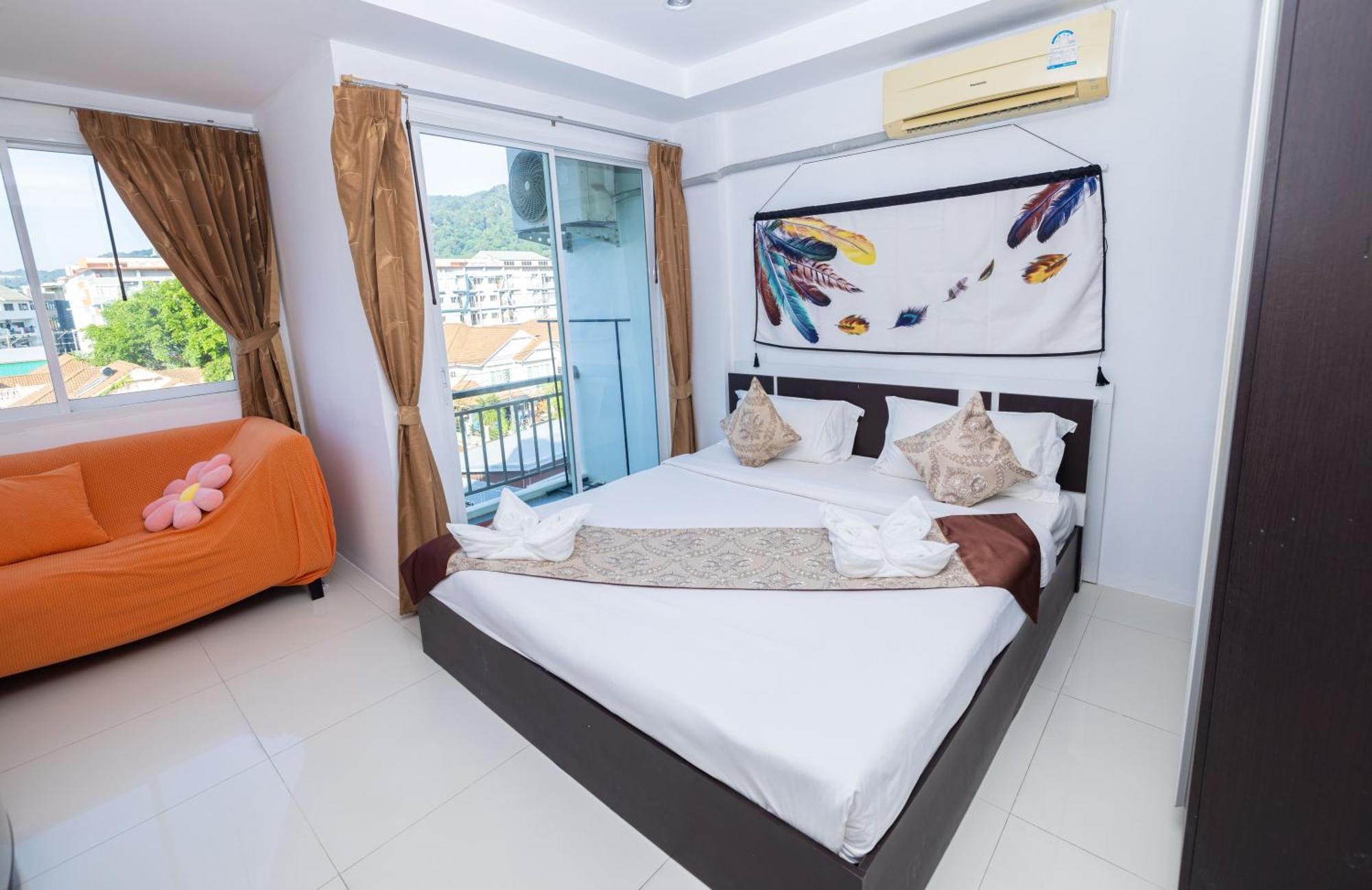 Happy 99 Guest House Patong Exterior photo